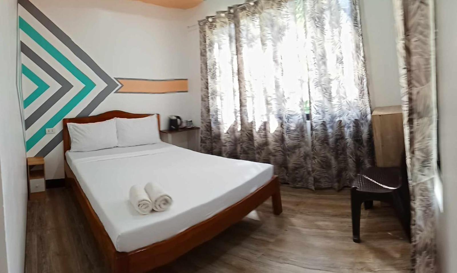 אל נידו Vali-Joe Travel Lodge מראה חיצוני תמונה